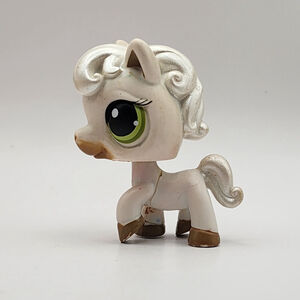HORSE #338 - White & Silver Hair - 2006 Littlest Pet Shop - Hasbro LPS